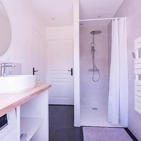 Ferienhaus La Butte : Bol D'air Iode Assure Urville-Nacqueville