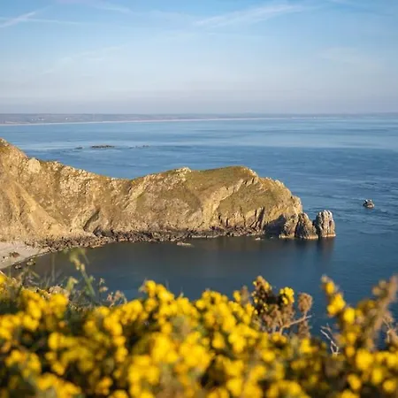 La Butte : Bol D'air Iode Assure Ferienhaus